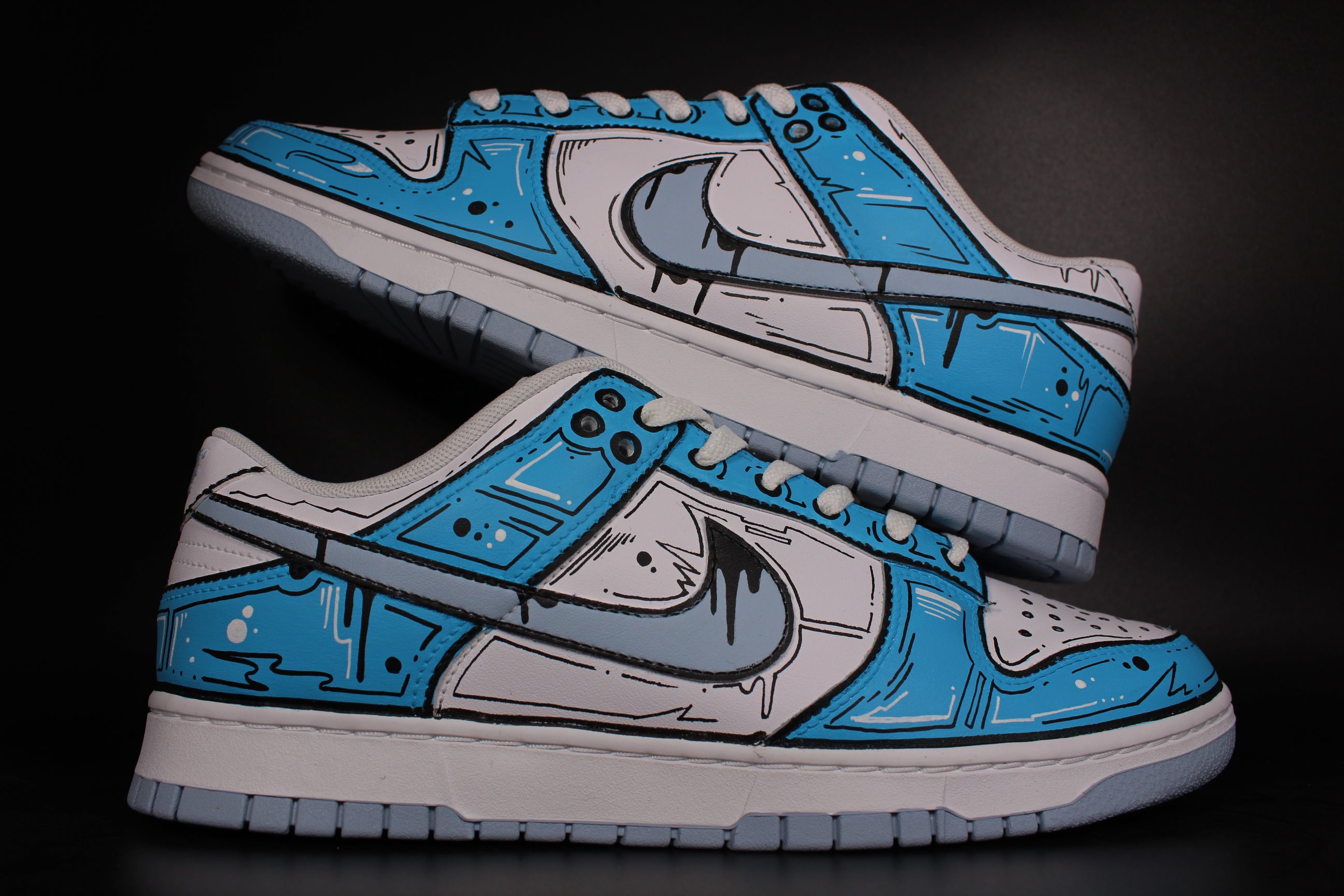 Custom Nike Dunk low "Graffiti Cartoon" - all colours availlabe.