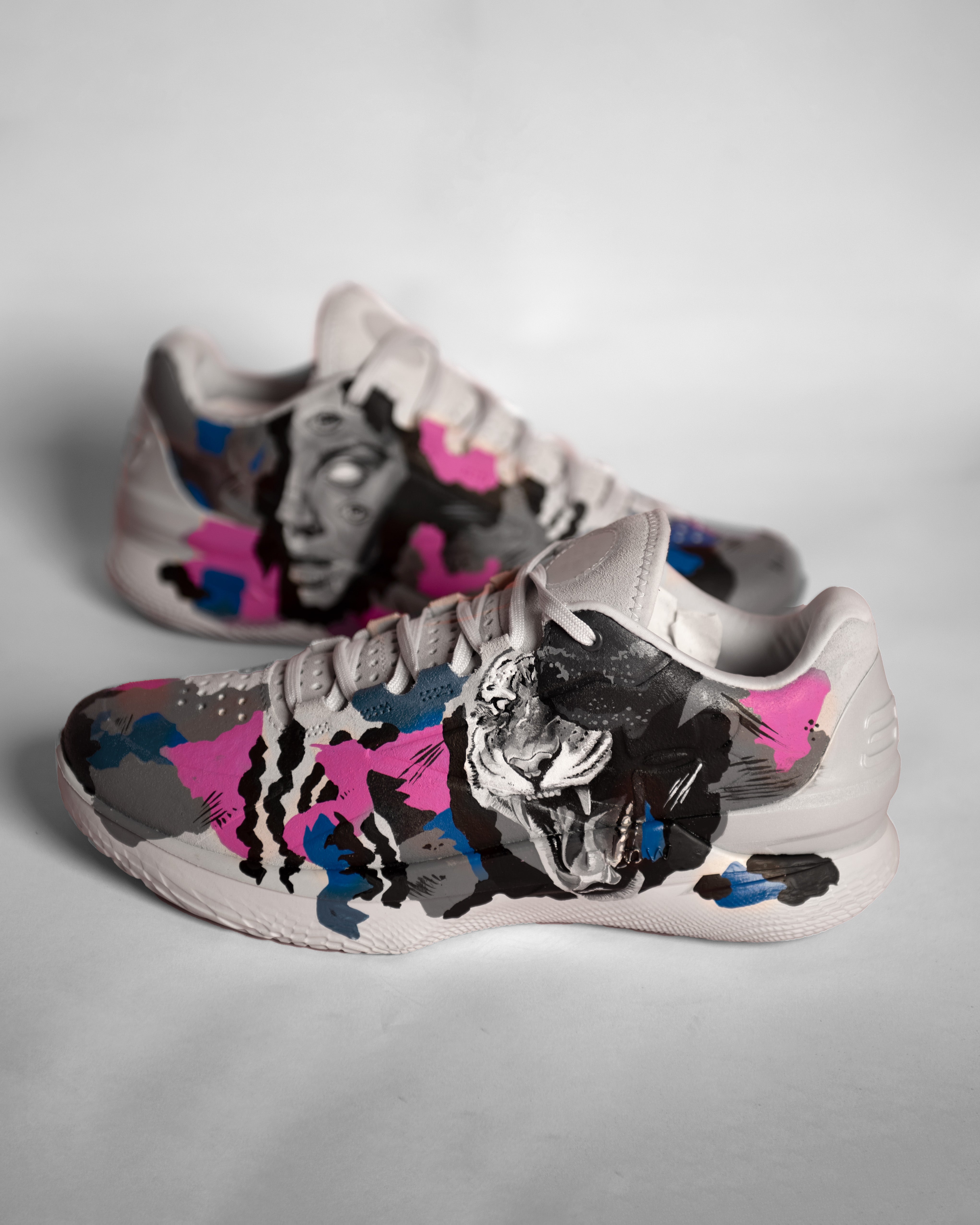 INNER BEAST / INNER LIGHT