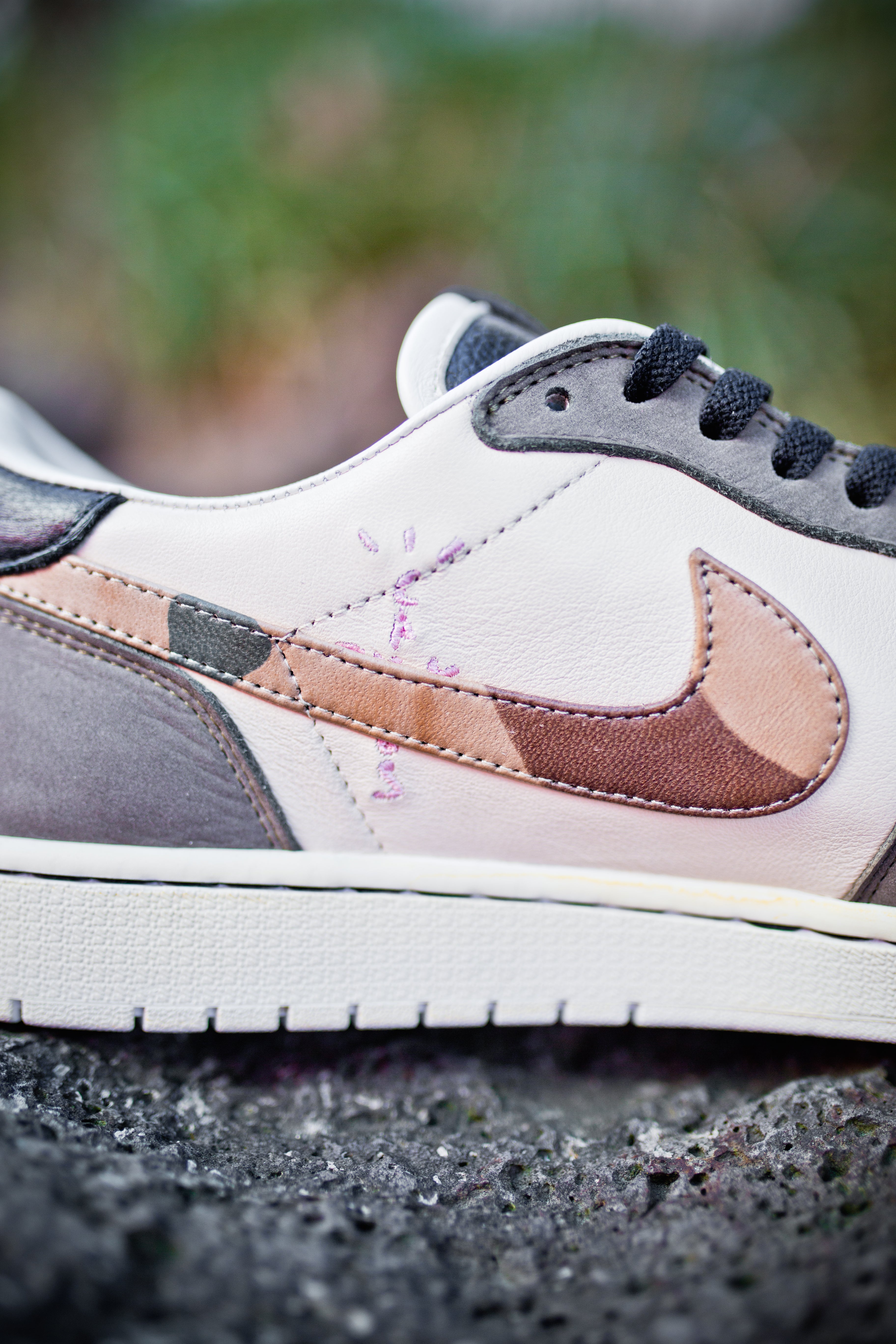 AJ1 Low TS Camo