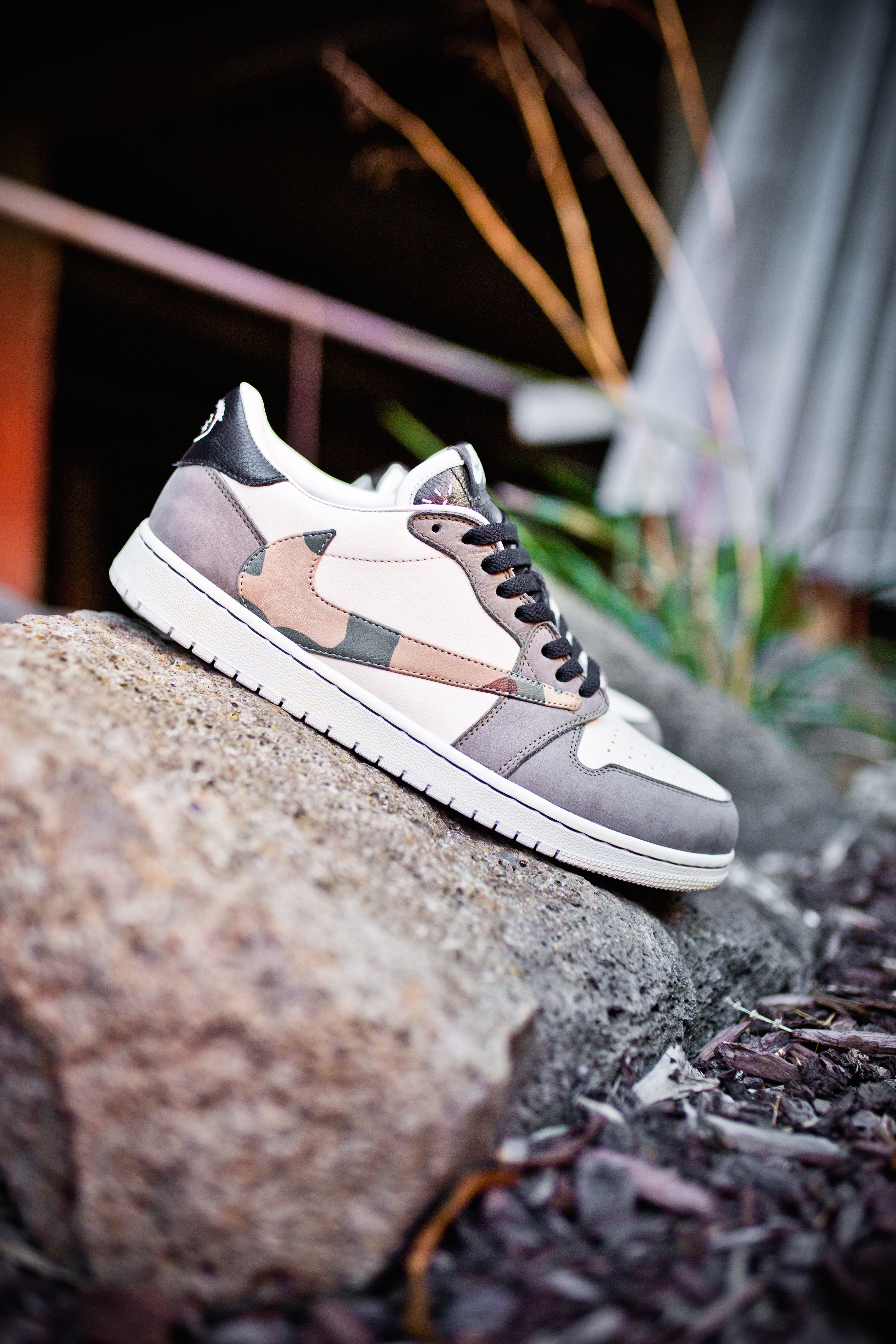 AJ1 Low TS Camo