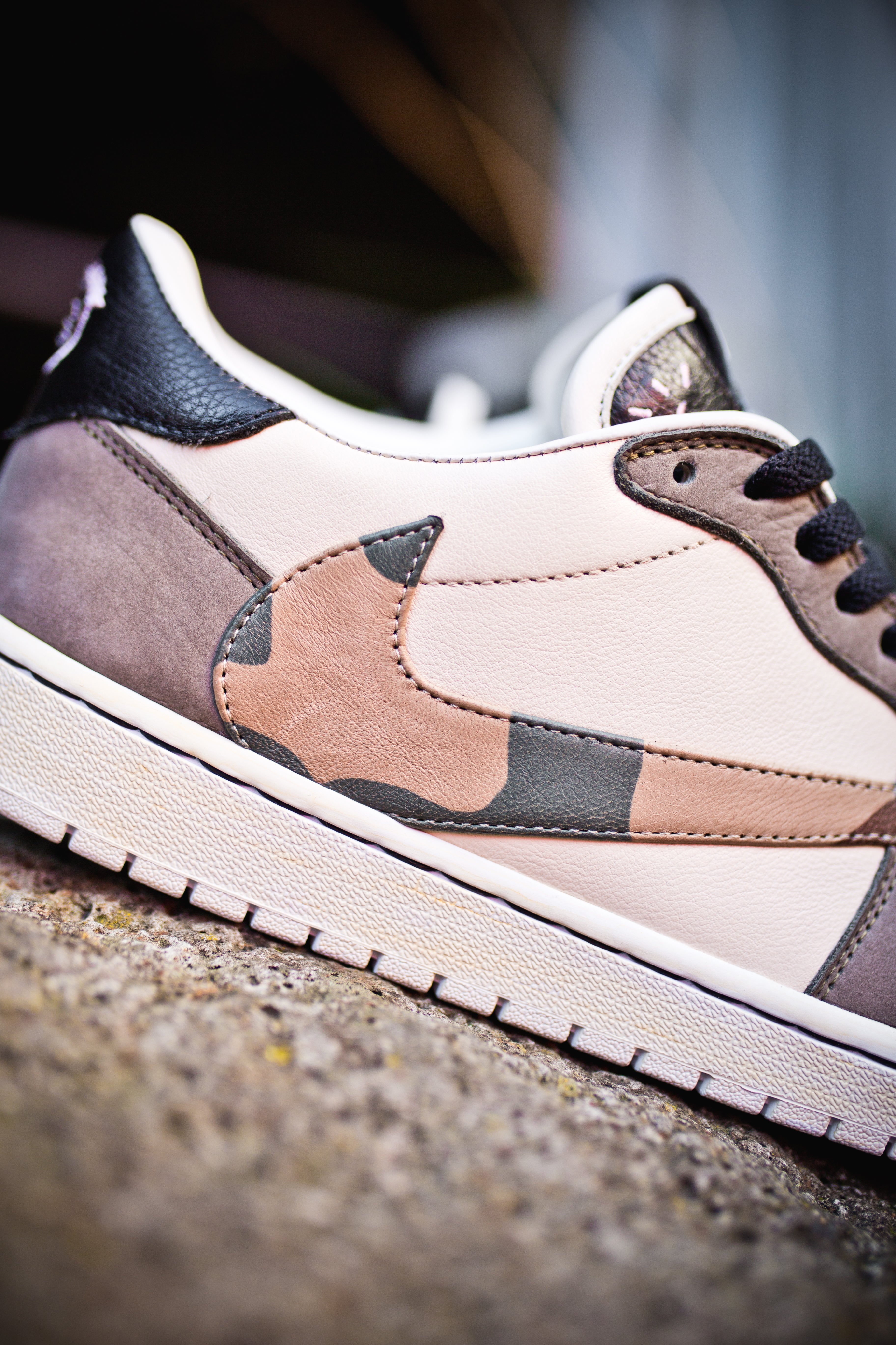 AJ1 Low TS Camo