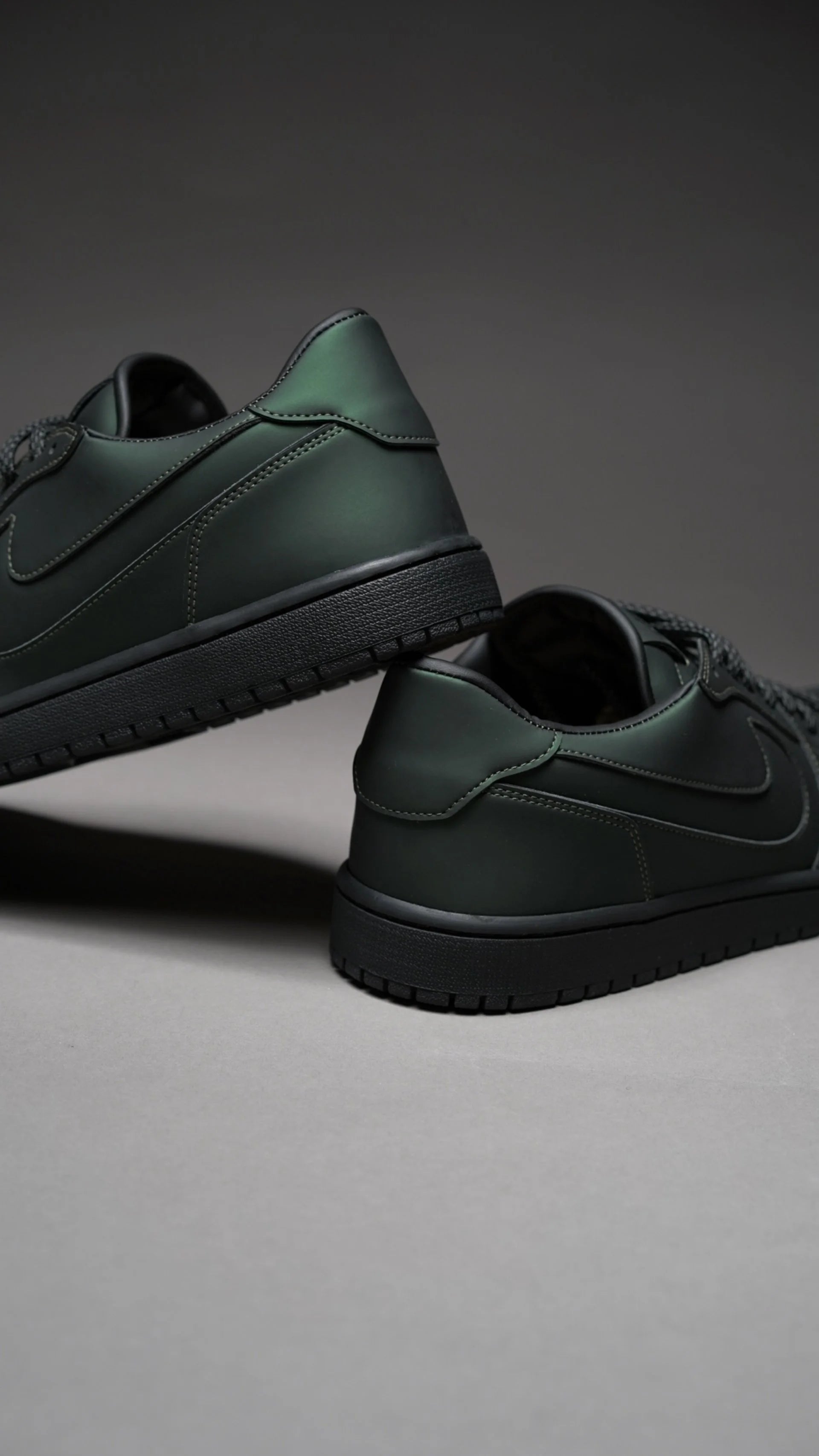 AJ1 low 'Green Shift'