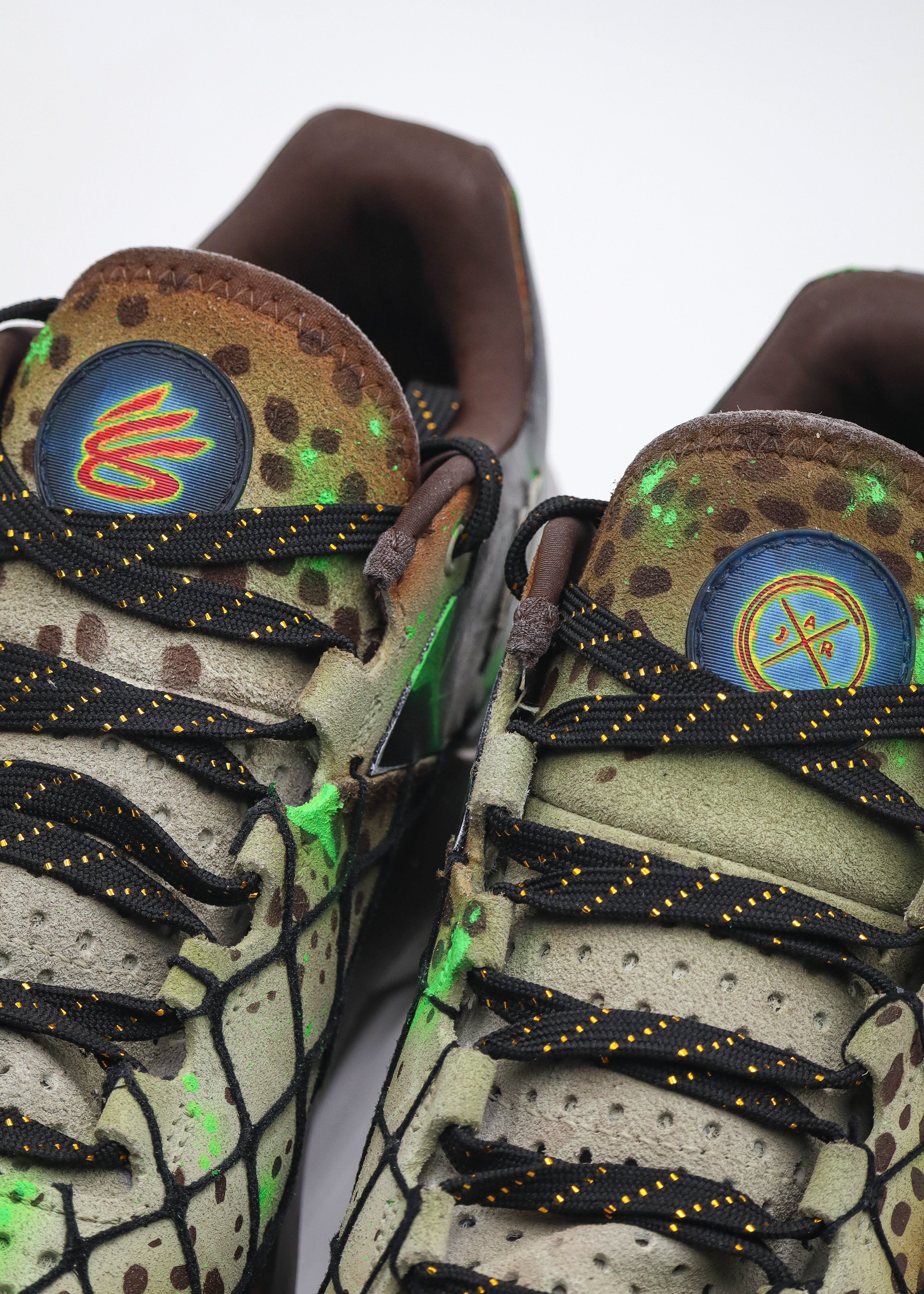 Curry 1 Low FloTro x \"Jungle Hunter\" by JAR CUSTOMS