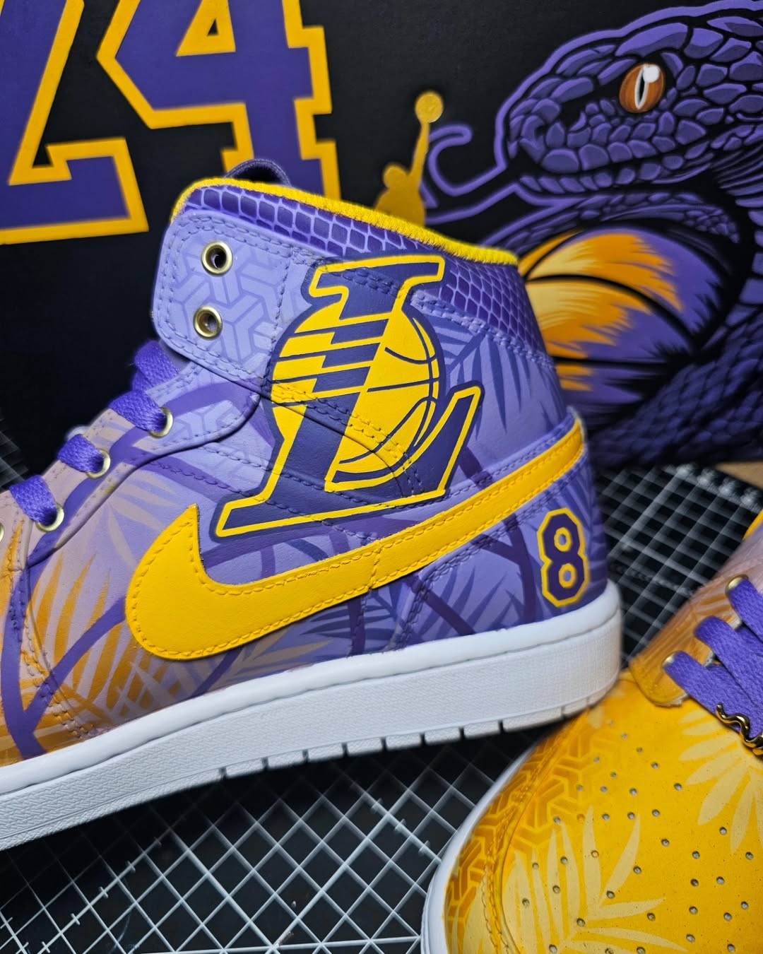 custom kobe v