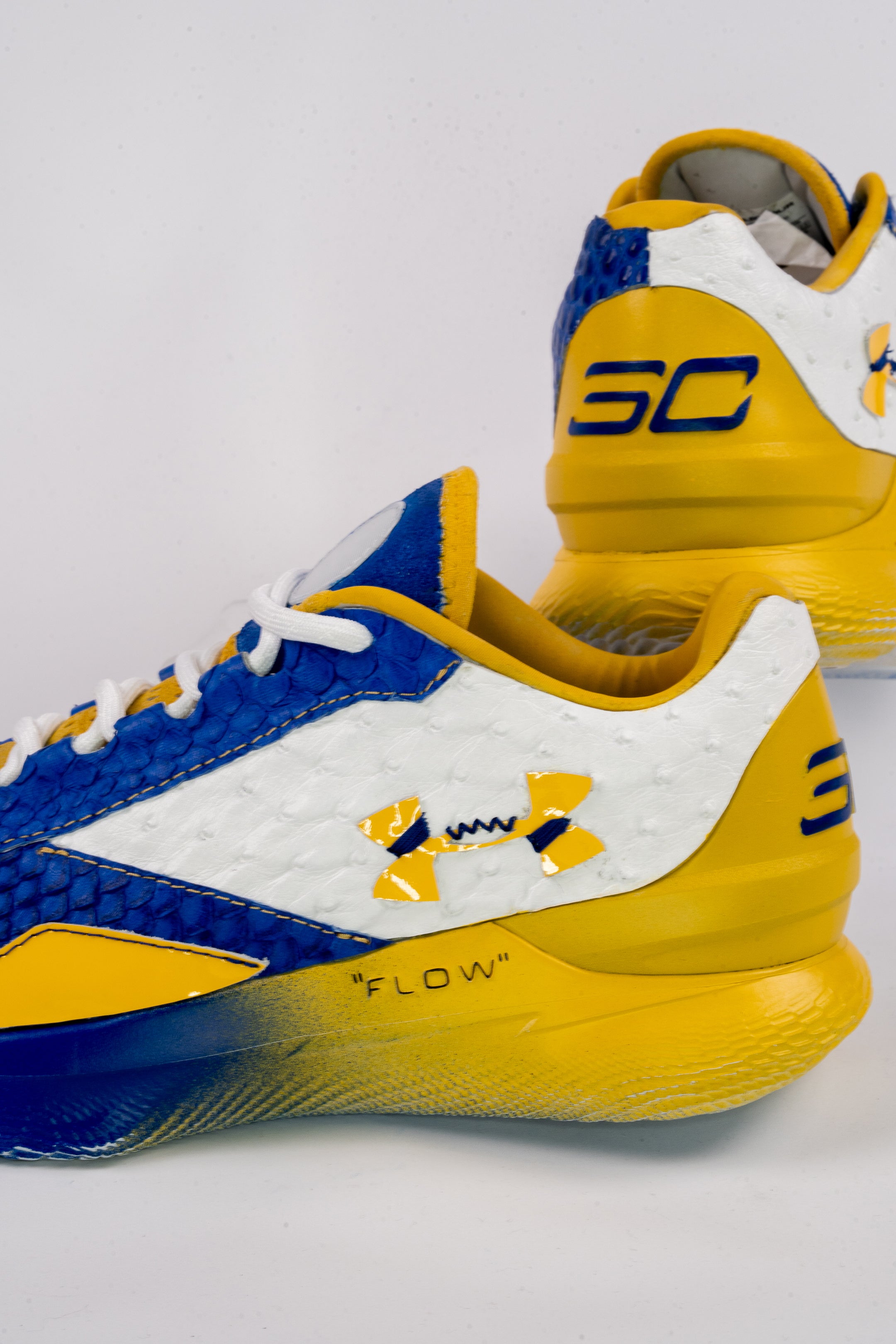 Off White Curry Flo Tro