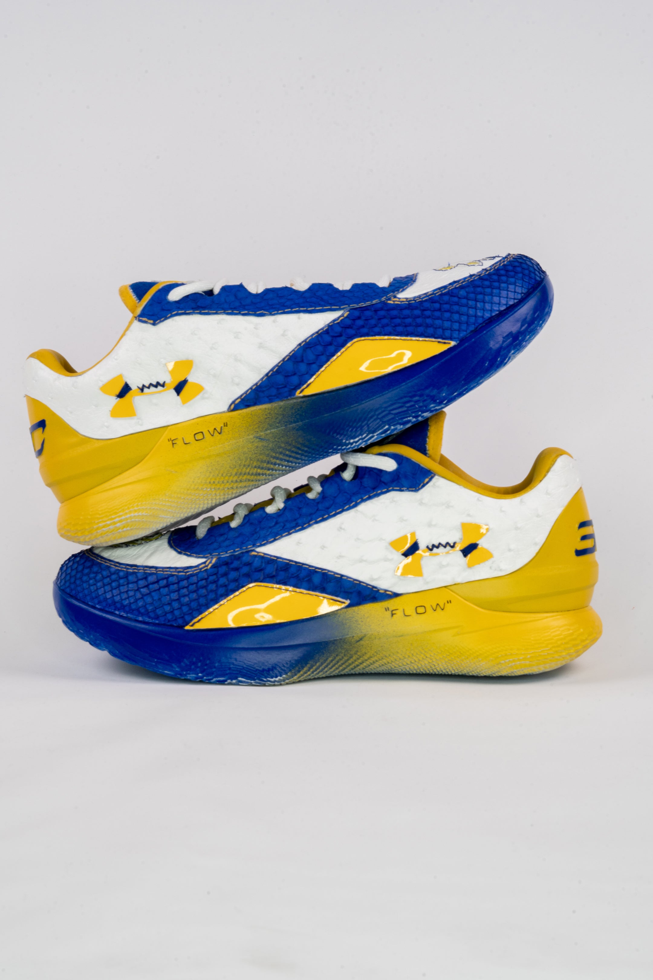 Off White Curry Flo Tro