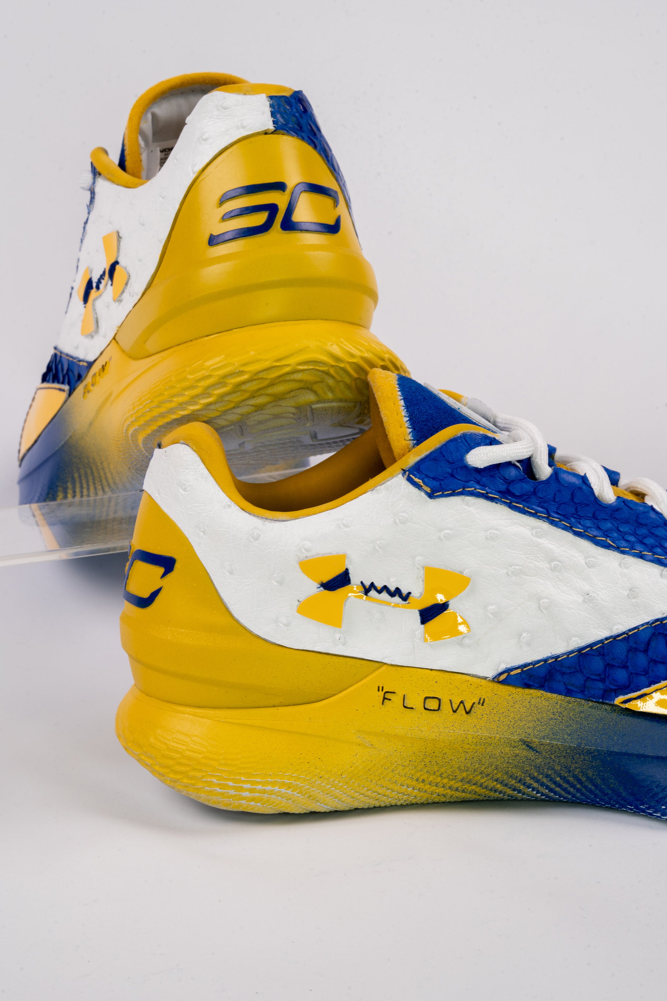 Off White Curry Flo Tro