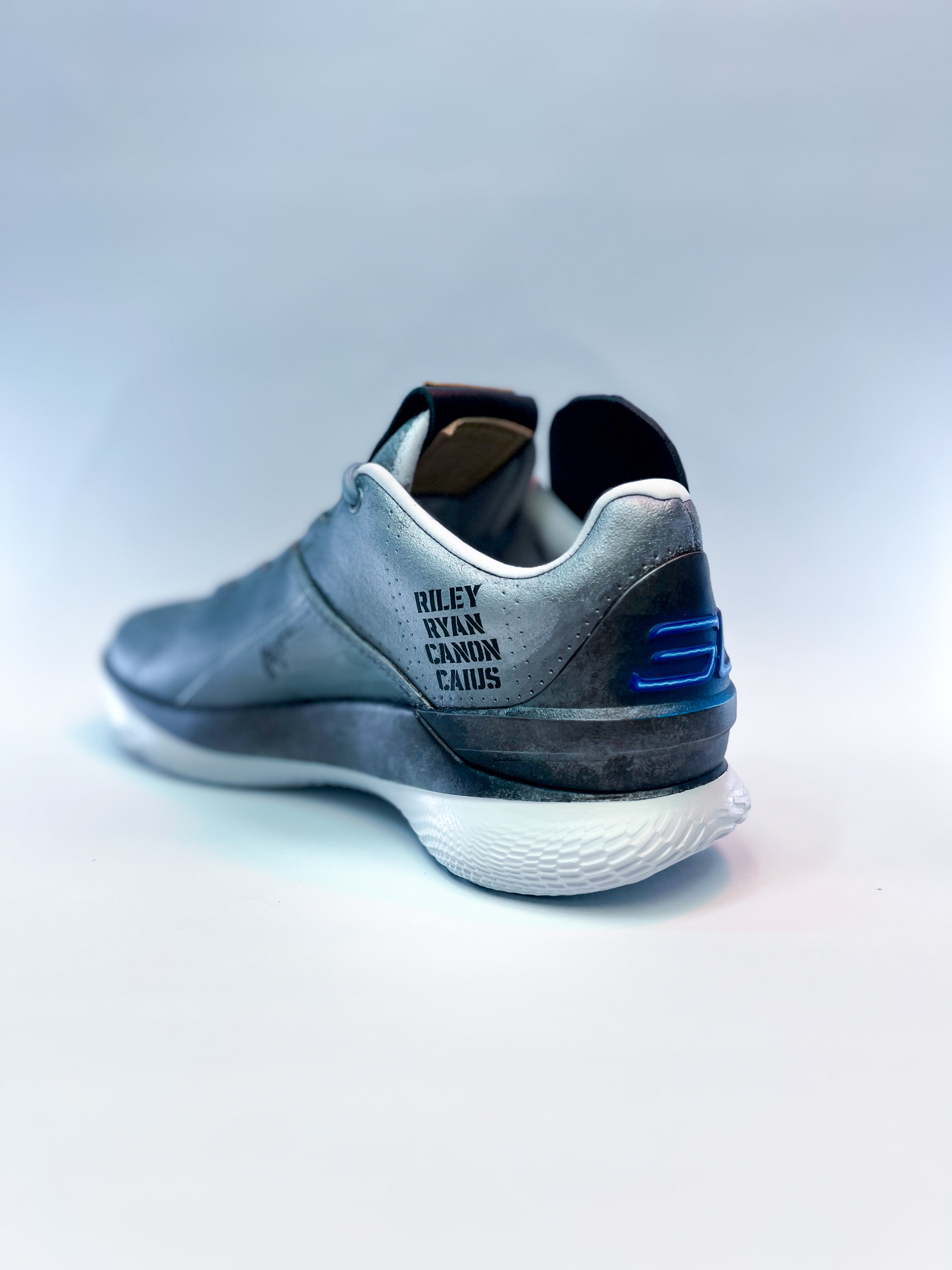 Don Stephen’s WAR BIRD