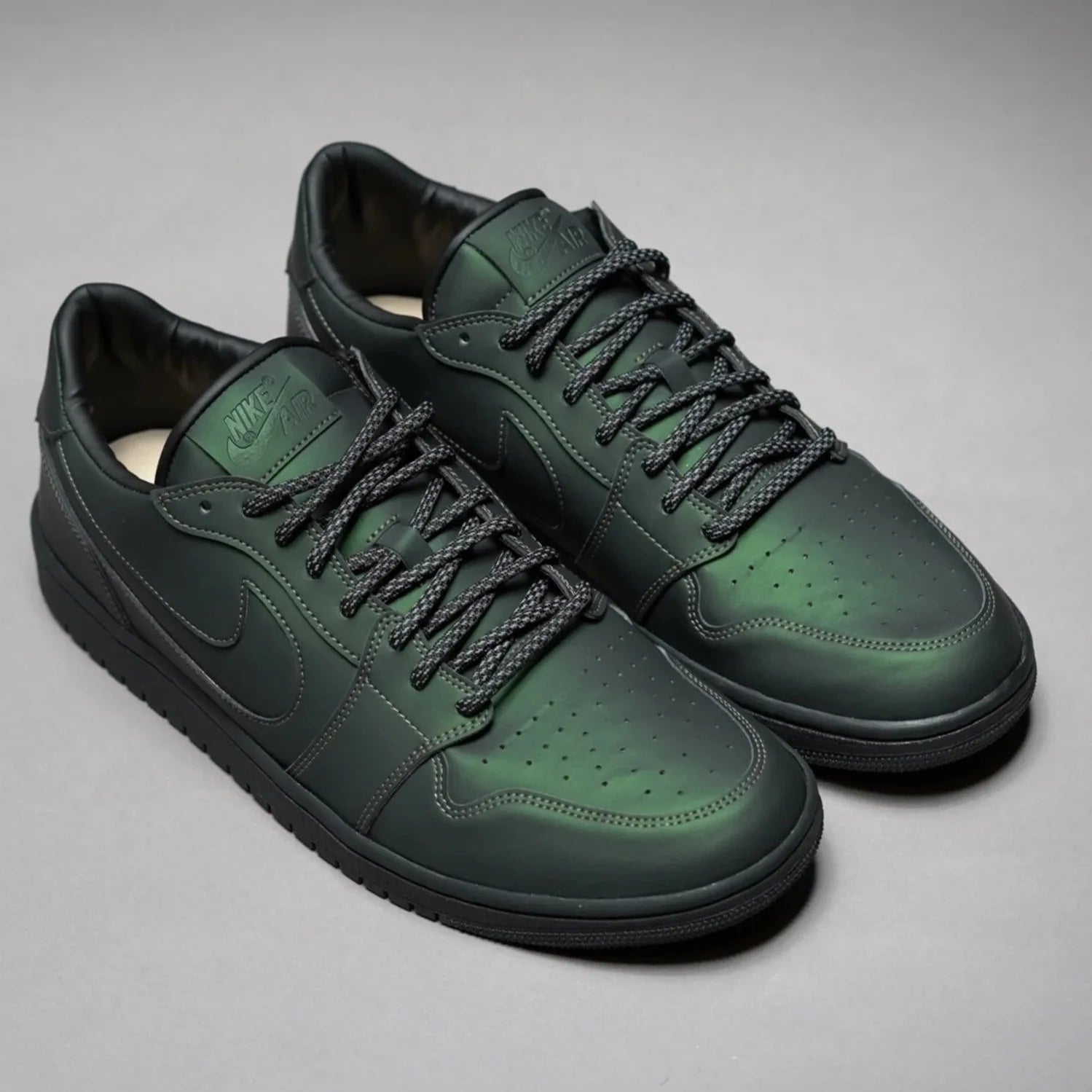 AJ1 low 'Green Shift'